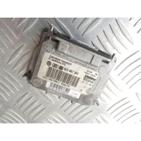 Блок розжига ксенона Audi Q7 2008 4L0907391