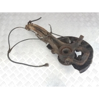 Кулак поворотный правый Audi Q7 2010 7L0407258A
