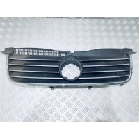 Решетка радиатора Volkswagen Passat B5 2003 3B0853651L