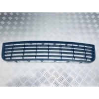 Заглушка (решетка) в бампер передний Volkswagen Golf 5 2007 1K0853677