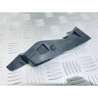 Крепление бампера Volkswagen Passat B6 2009 3C0807723