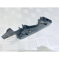 Крепление бампера Volkswagen Passat B6 2009 3C0807724