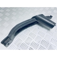 Кронштейн переднего бампера Volkswagen Golf 5 2007 1K0807889B