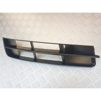 Заглушка (решетка) в бампер передний Audi Q7 2012 4L0807682B