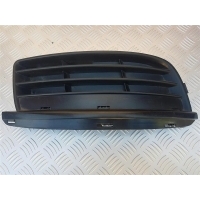 Заглушка (решетка) в бампер передний Volkswagen Jetta 2007 1K0853666J