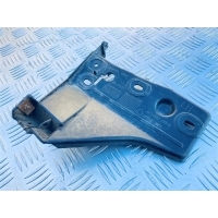 Кронштейн переднего бампера Audi A6 Allroad 2004 4Z7807283A