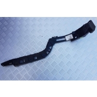 Кронштейн заднего бампера Volkswagen Passat B7 2013 3AF807394