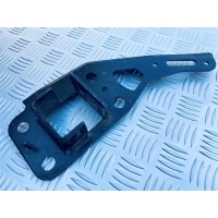 Кронштейн переднего бампера Audi A6 C6 2009 4F0805499B