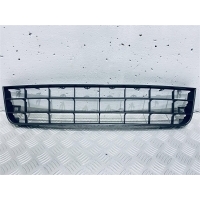 Заглушка (решетка) в бампер передний Volkswagen Golf 5 2007 1K0853677A