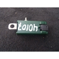 Усилитель антенны Volkswagen Touareg 2004 7L6035577B,,