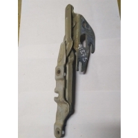 Петля крышки багажника левая Audi A6 2000 4B5827301F,,