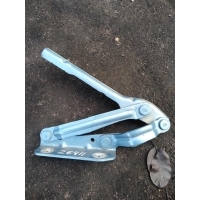 Петля капота левая Volkswagen EOS 2008 1Q0823301C,,
