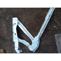 Петля капота правая Volkswagen EOS 2008 1Q0823302C,,