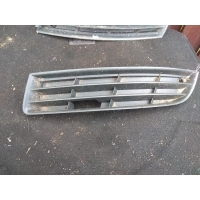 Решетка противотуманой фары левой Volkswagen Passat 2007 3C0853665,,