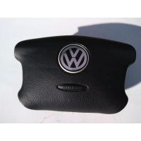 Подушка безопасности водителя Volkswagen Passat 2002 3B0880201AE,,