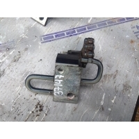Петля двери задней правой нижняя Volkswagen Passat 2006 3C4833412A,3C4833412A,3C4833412B,3C4833412C,3C8833412A,3C8833412B,