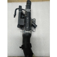 Фланец (тройник) системы охлаждения Ford C-MAX 2008 6G9G8K556AA,, AODA