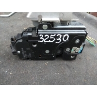 Замок двери передней правой Audi A4 2000 4E2837016A,,