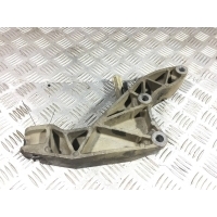 Кронштейн КПП Opel Astra H 2005 24459826