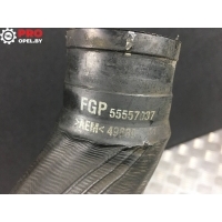 Патрубок интеркулера Opel Zafira B 2006 55557037