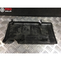 Декоративная крышка двигателя Opel Corsa D 2010 55561431