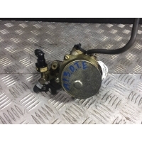 насос вакуумный Opel Astra J 2012 55193232,93184211