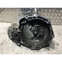 КПП механическая (МКПП) 6-ступенчатая Opel Zafira B 2008 55563429