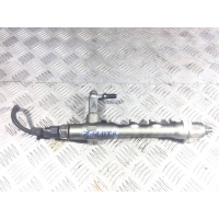 Топливная рампа Opel Astra H 2009 97376271
