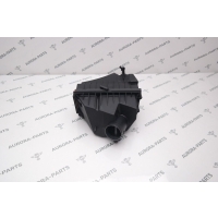 Корпус воздушного фильтра LH Land Rover Range Rover 30DDTX 2022 LR152096