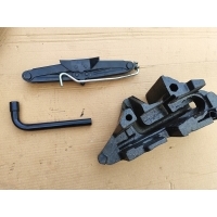 Комплект домкрат фаркоп ключ renault megane iii scenic iii oe 995040009r