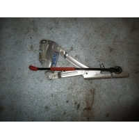 Петля капота Volkswagen Golf Plus 5 2007 5M0823301