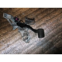 Педаль Audi A6 C6 2008 4F0945459B