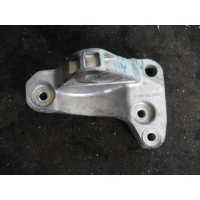 Кронштейн двигателя Volkswagen Transporter 5 2005 7H0199207B