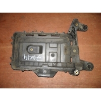 Полка аккумулятора Volkswagen Golf 5 2007 1K0915333C
