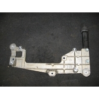 Кронштейн Volkswagen Touran 1 2004 03G131159