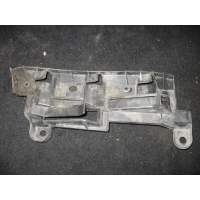 Кронштейн заднего бампера Volkswagen Caddy 3_Restyling 2011 2K0807393,2K0807394