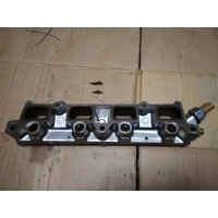 Топливная рампа Volkswagen Golf 6 2010 03C133202AQ,03C906051H