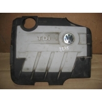 Декоративная крышка двигателя Volkswagen Passat B6 2010 03L103925AM