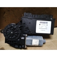 Моторчик стеклоподъемника задний левый Volkswagen Touareg 1 2005 7L0959703B,3D0959795C