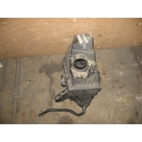 Корпус воздушного фильтра Volkswagen Transporter 5 2007 7H0129607L