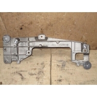Кронштейн Volkswagen Golf Plus 5 2006 03G131159