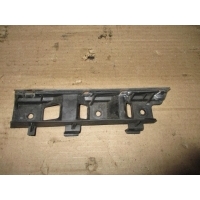 Кронштейн переднего бампера Volkswagen Passat B6 2009 3C0807183