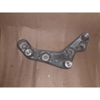 Кронштейн Mercedes E W212 2012 A2720140295