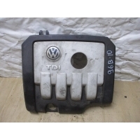 Декоративная крышка двигателя Volkswagen Touran 1 2005 03G103925AE,03G103925AG