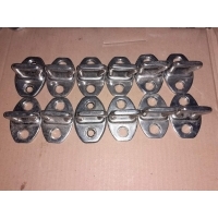 Ответная часть (скоба) замка двери Volkswagen Passat B6 2008 3C0837033B