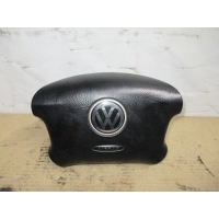 Подушка безопасности водителя Volkswagen Sharan 1_Restyling 2001 3B0880201AN