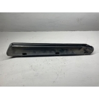 Направляющая шторки багажника (салазки) Volkswagen Golf 3 1997 1H9867776A