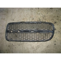 решетка в бампер VW Touareg 2002-2010 2005 7L6853665A