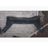 Накладка внутренняя на заднюю панель кузова Mercedes C W203 2003