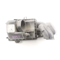 корпус воздушного фильтра Mazda Demio DW5W B5D813320A